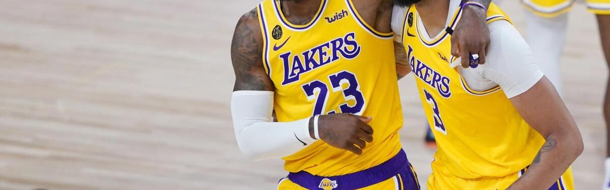 詹姆斯与浓眉同步发文暗藏深意 通往巅峰之路必经离别洗礼