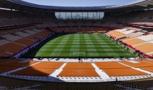 华体会官网-世体介绍国王杯决赛场地：可容纳72000人 为提高观赛体验取消跑道